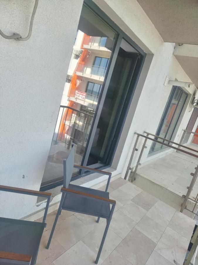 Beach Residence 18 Mamaia Nord นาโวดาริ ภายนอก รูปภาพ