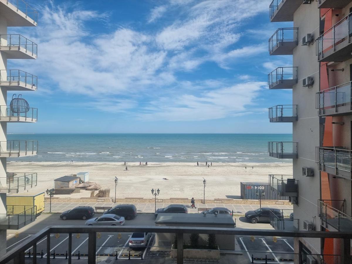 Beach Residence 18 Mamaia Nord นาโวดาริ ภายนอก รูปภาพ