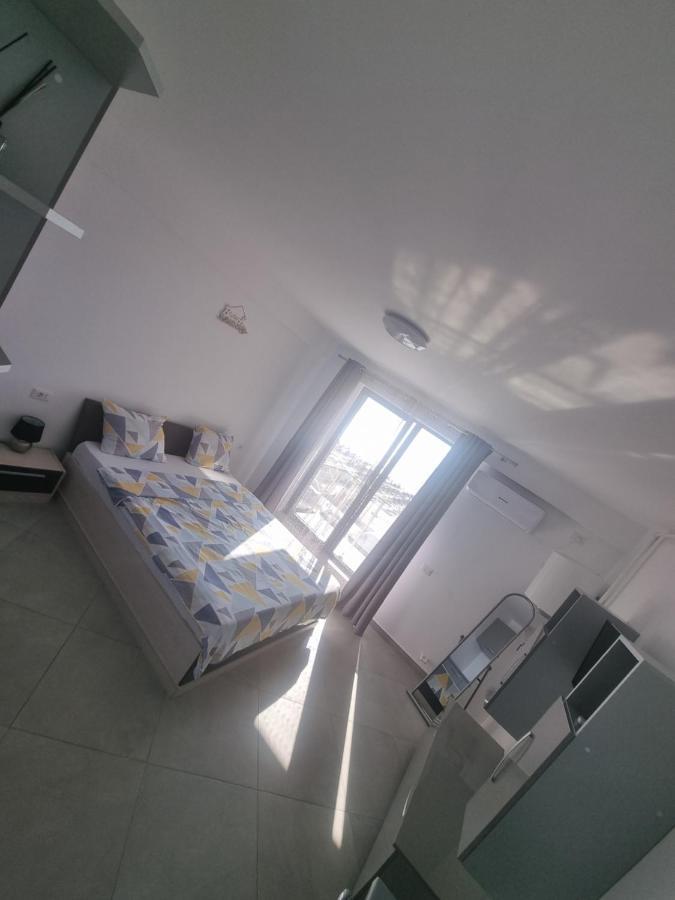 Beach Residence 18 Mamaia Nord นาโวดาริ ภายนอก รูปภาพ